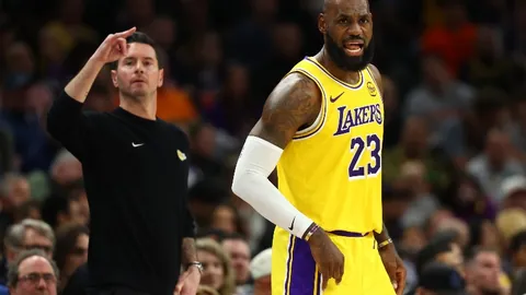 【11月球星风云榜：梅西领跑，C罗紧随，哈兰德德转热度三甲独占鳌头】